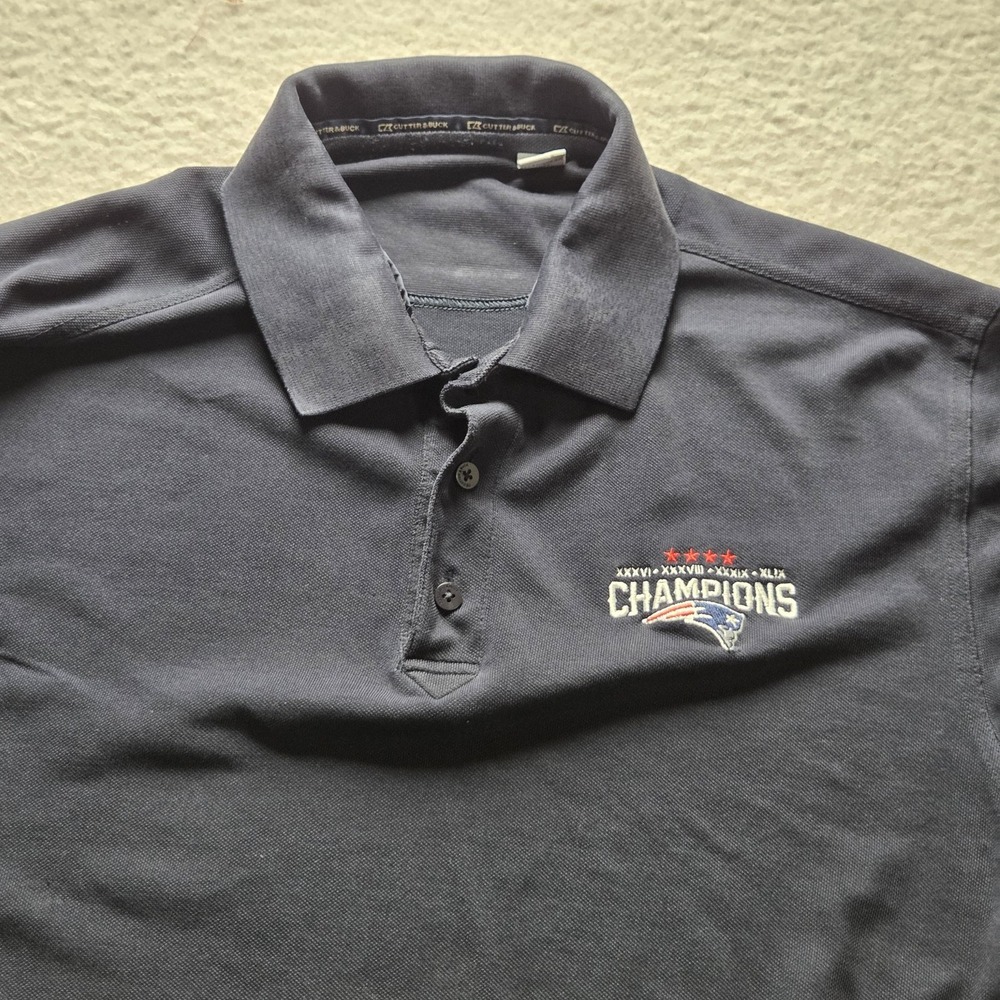 New England Patriots Polo Shirt Mens Medium NFL Football Champions Cutter & Buck